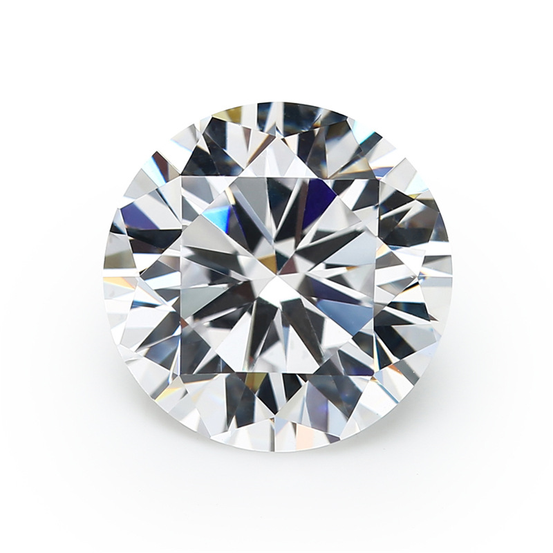Moissanite round